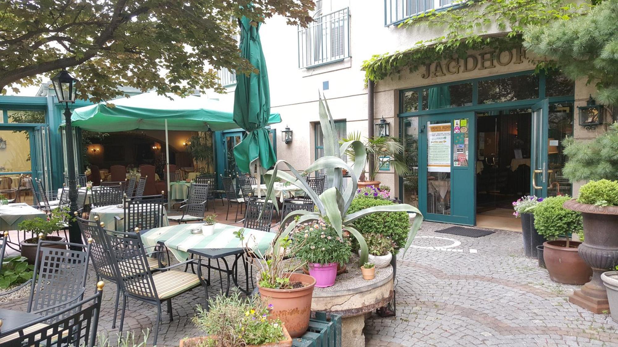 Landhotel Jagdhof Guntramsdorf Exteriör bild